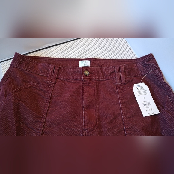 Time and Tru Women's Corduroy Straight Utility Pants, Inseam 27" Rustic Plum - Picture 7 of 7